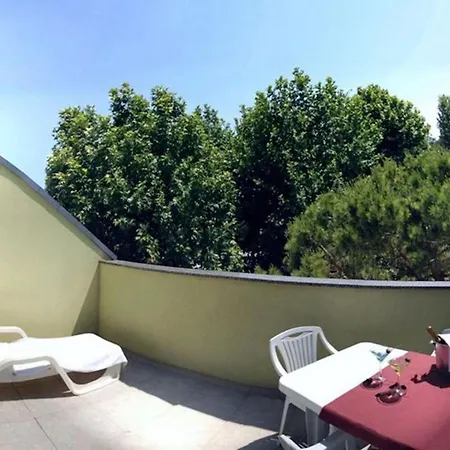 Fully Furnished On The Floor Apartment Bibione